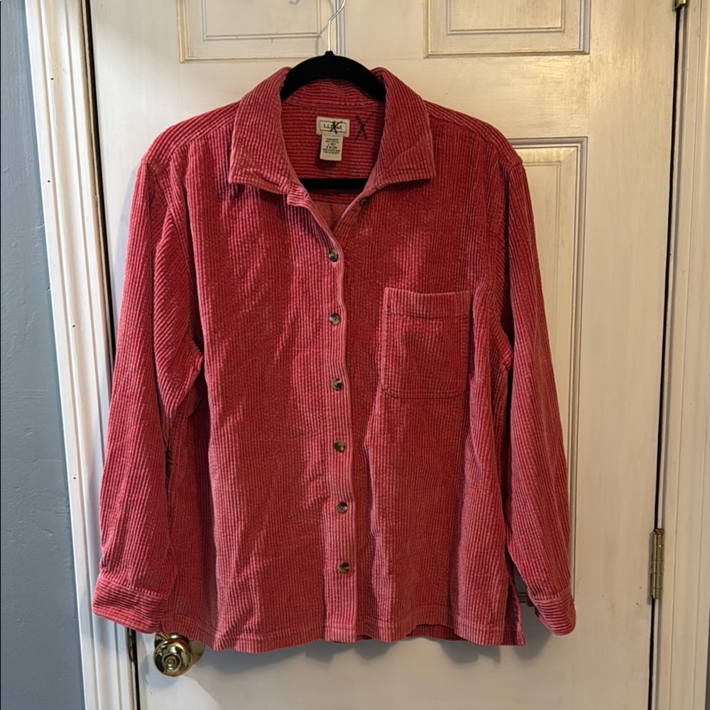 L.L. Bean Red Casual Button Down Shirt size Large petite
